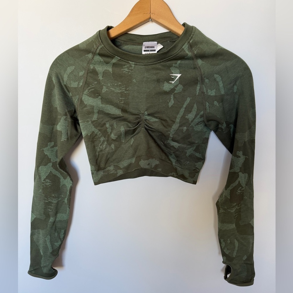 Gymshark Adapt Camo Seamless Long Sleeve - Picture 3 of 9